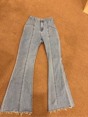 Women's High-Waist Flared Jeans with Star Detail